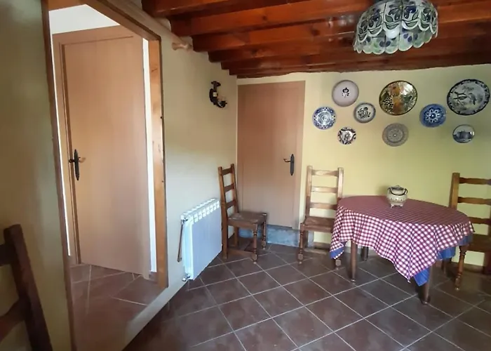 El Brocense - Nyaraló