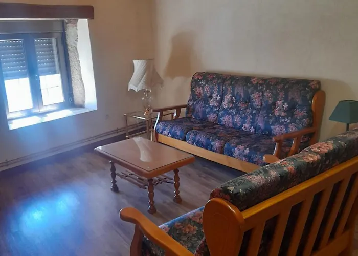 El Brocense - Nyaraló *