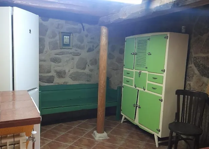 Nyaraló El Brocense - *