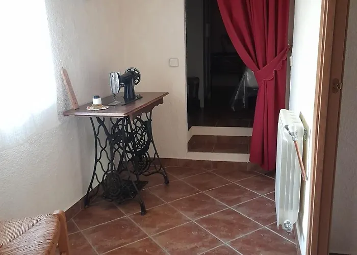 El Brocense - * Navamorales